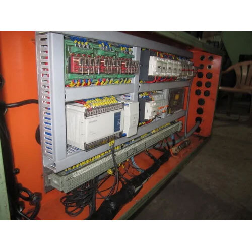 Automatic Gear Hobbing Machine - Used Condition, Green Color | Designed For Industrial Applications