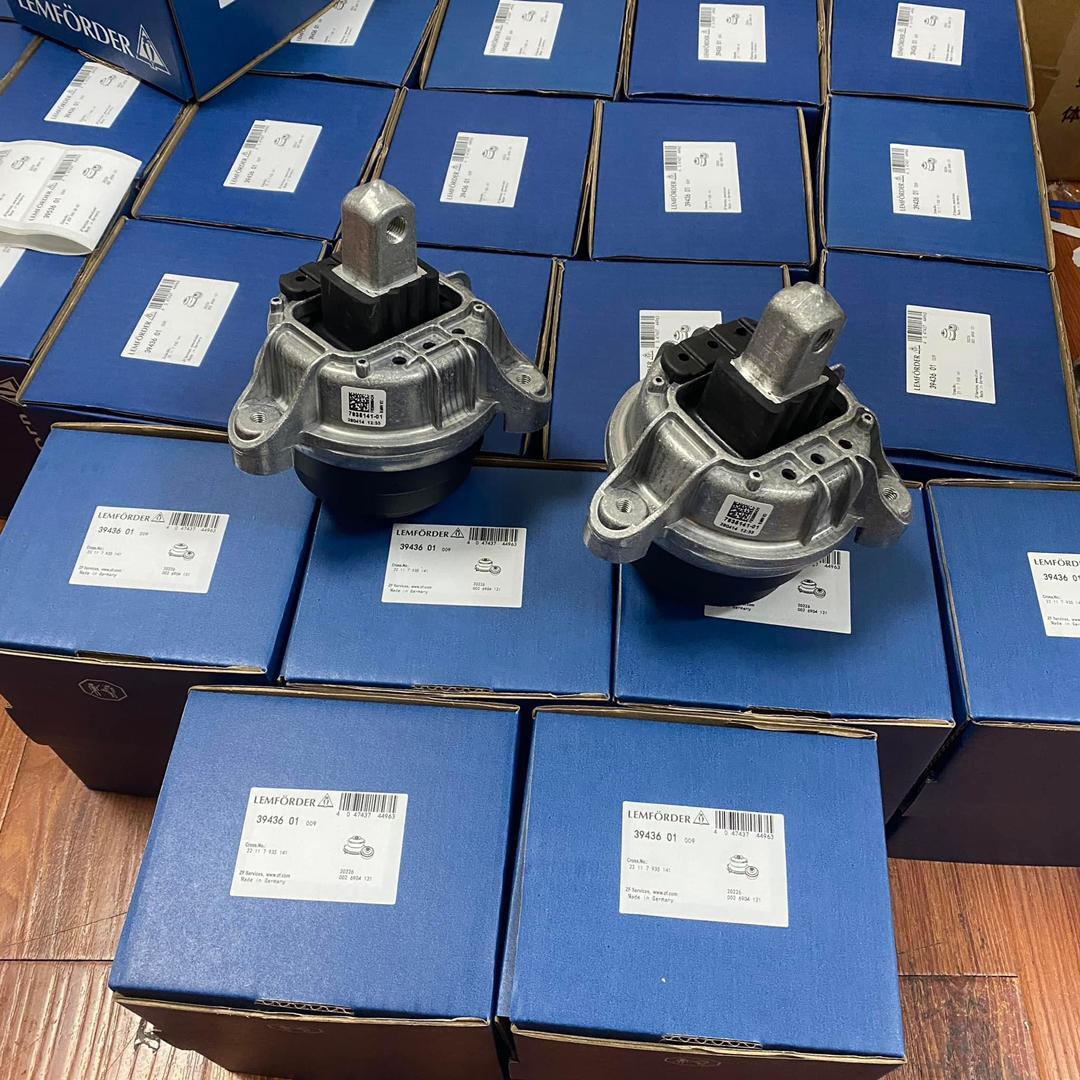 Mounting  Bmw Car - Color: Black