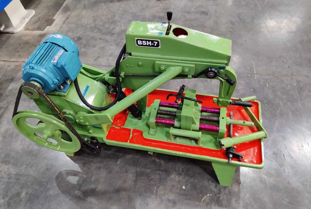 Semi-hydraulic Hacksaw Machine - High Quality Steel Construction Adjustable Cutting Speed & Angle | Rust-resistant Green Finish Automatic Operation