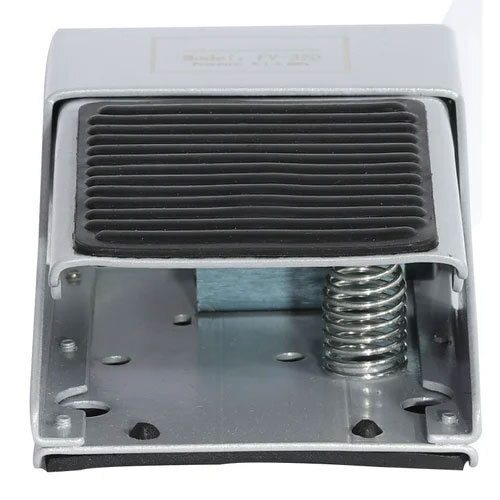 Pneumatic Foot Pedal - Stainless Steel, Custom Size, Multiple Color Options | High Air Consumption, Efficient Control For Industrial Use