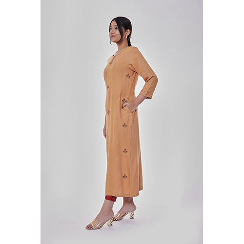 Washable Embroidered Orange Straight Kurta With Pocket