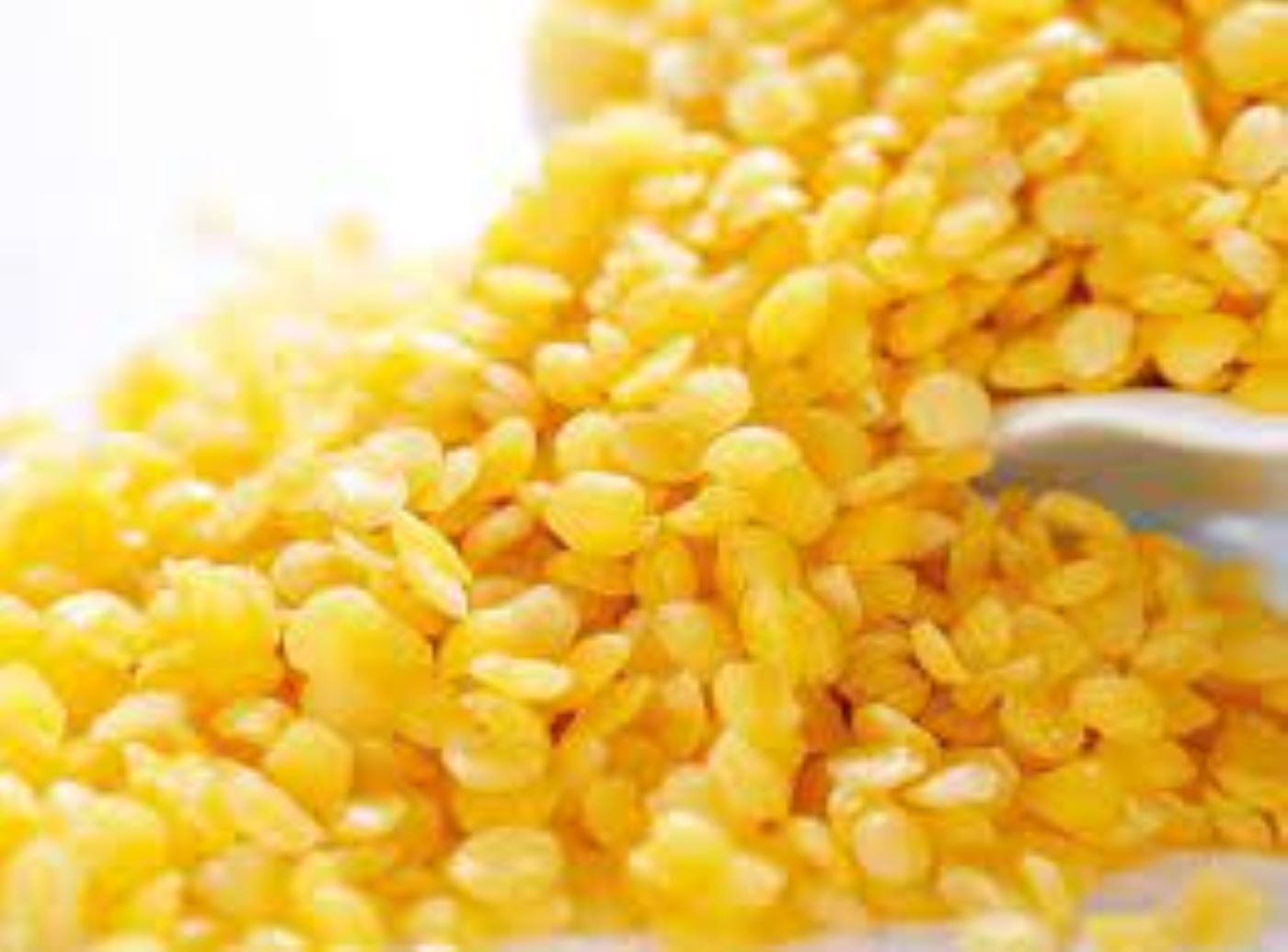 Bees Wax Yellow - Cas No. 8012-89-3, Ep Grade, 99% Purity | Yellow Appearance, Ideal For Industrial Lab Applications, High Binding Strength