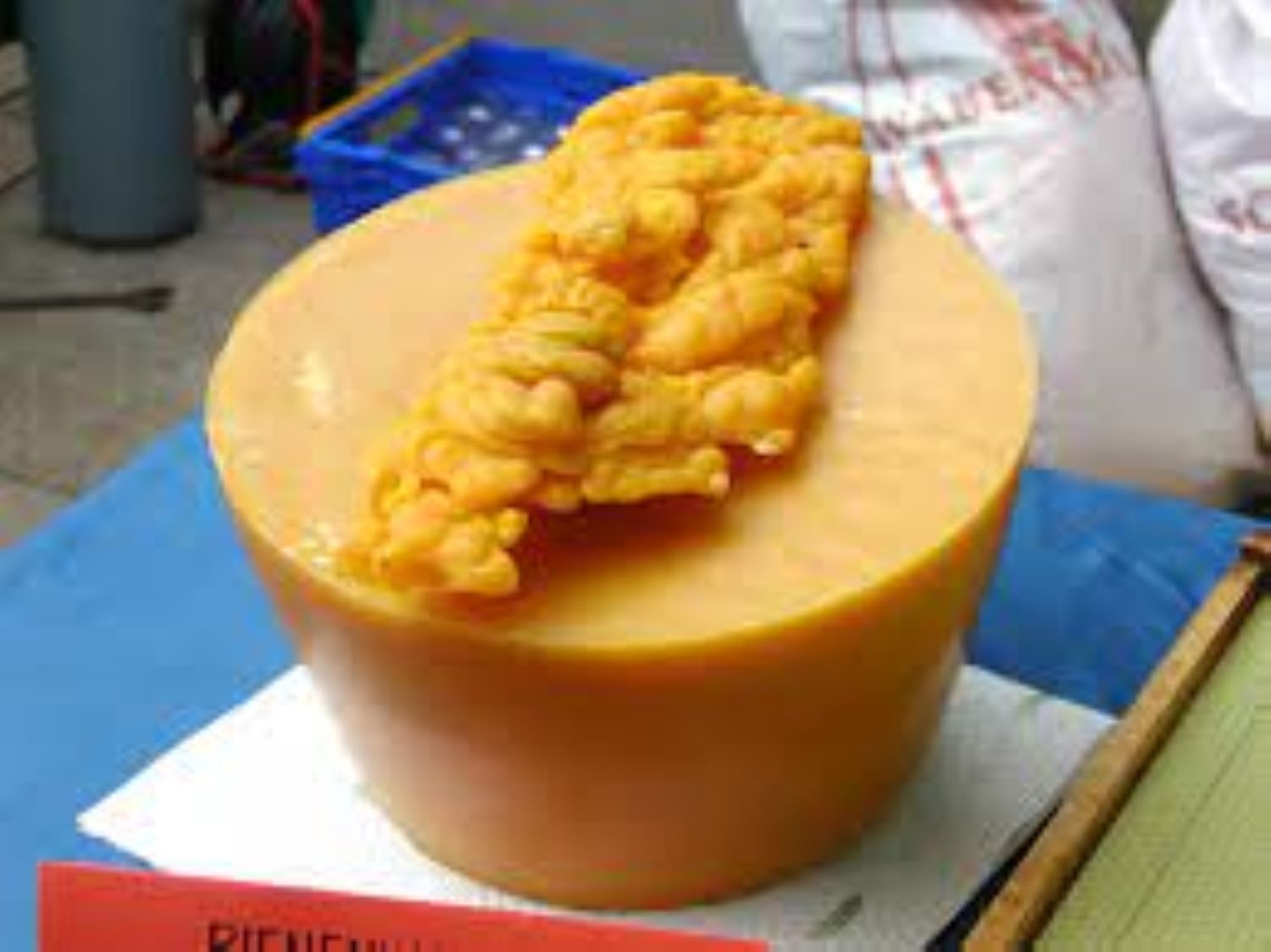 Bees Wax Yellow - Cas No. 8012-89-3, Ep Grade, 99% Purity | Yellow Appearance, Ideal For Industrial Lab Applications, High Binding Strength