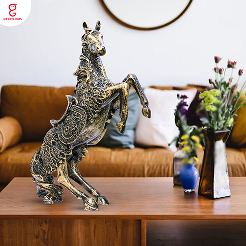 Antique Horse Big Brown Height: 5  Centimeter (Cm)