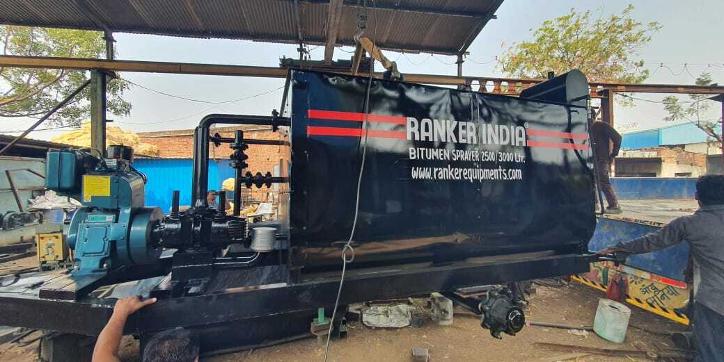Bitumen Emulsion Sprayer - Automatic Operation, Human Machine Interface Cooling System | Efficient Road Construction Solution