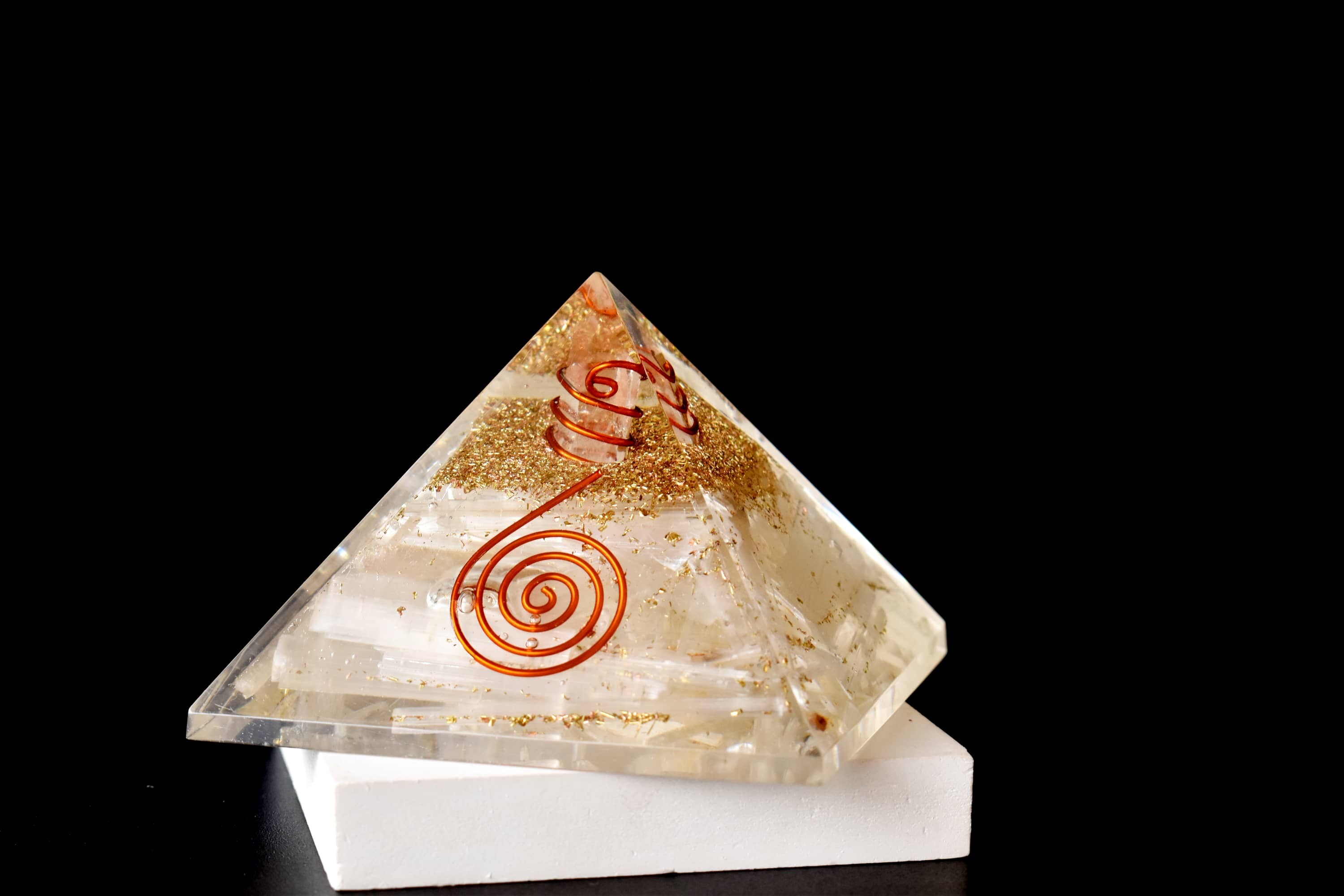 Selenite Orgone Pyramid With Clear Quartz Crystal Pencil - Color: White