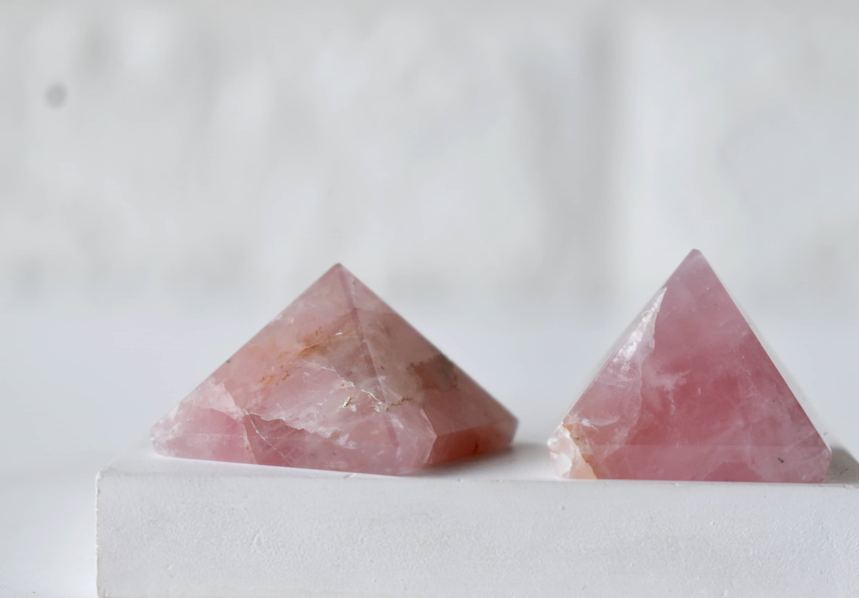 Rose Quartz Crystal Pyramids - 1 Inch (20-30mm), Polished Pink Stone | Pyramid Shape For Energy And Focus