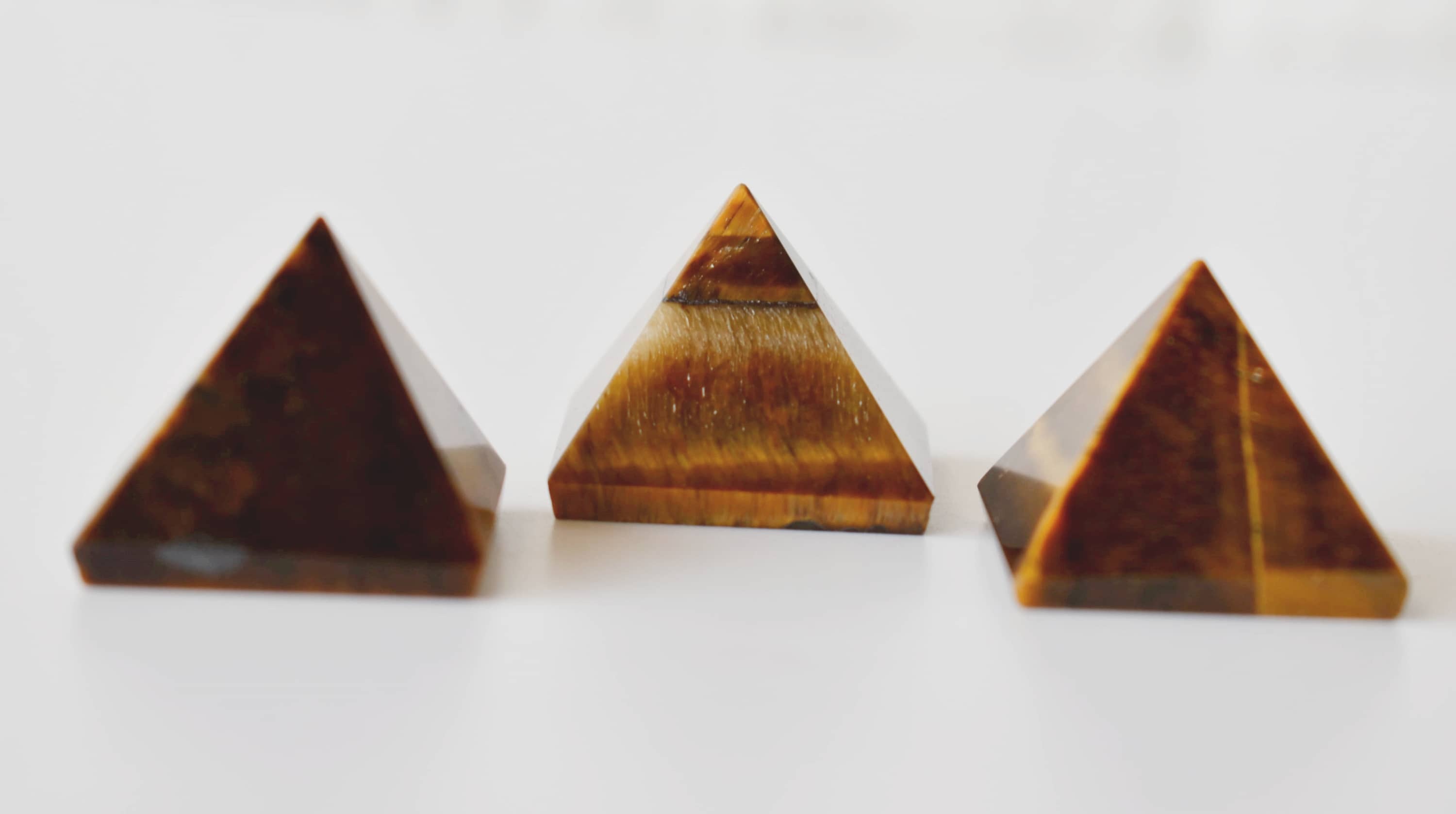 Tiger Eye Crystal Pyramids, 1" (20-30mm) - Polished Brown Stone, Pyramid Shape For Energy & Focus | Durable & Smooth Finishing