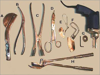 प्लास्टर काटने वाले उपकरण