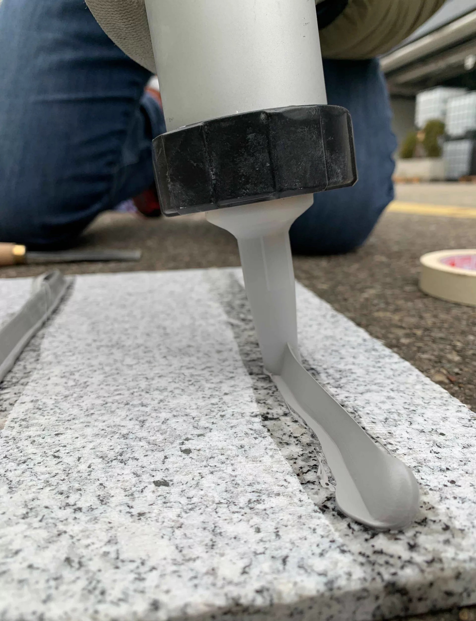 Apagar Pu Sealant - Hybrid Polyurethane, 600ml/310ml , Grey/black/white - Uv Resistant, Non-staining, Low Dirt Pickup, Paintable, Weatherproof