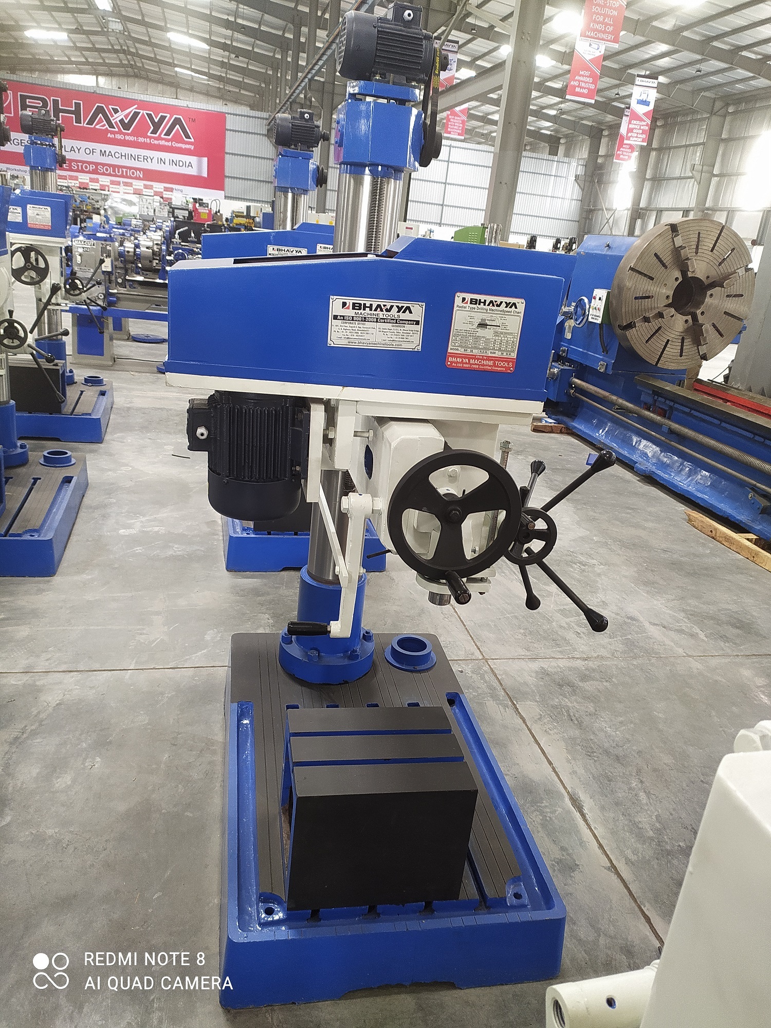 Black Column Type V-belt Drive Fine Feed Drilling Machine