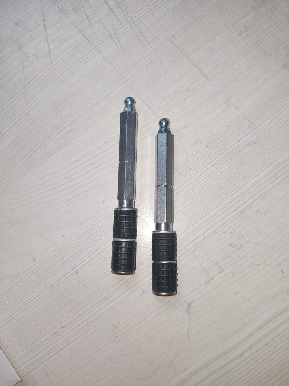 Aluminium Injection Grouting Packer - Aluminium, 77mm Size, Silver & White Color, 13*77mm Diameter | Durable, Damage-resistant, Industrial Usage