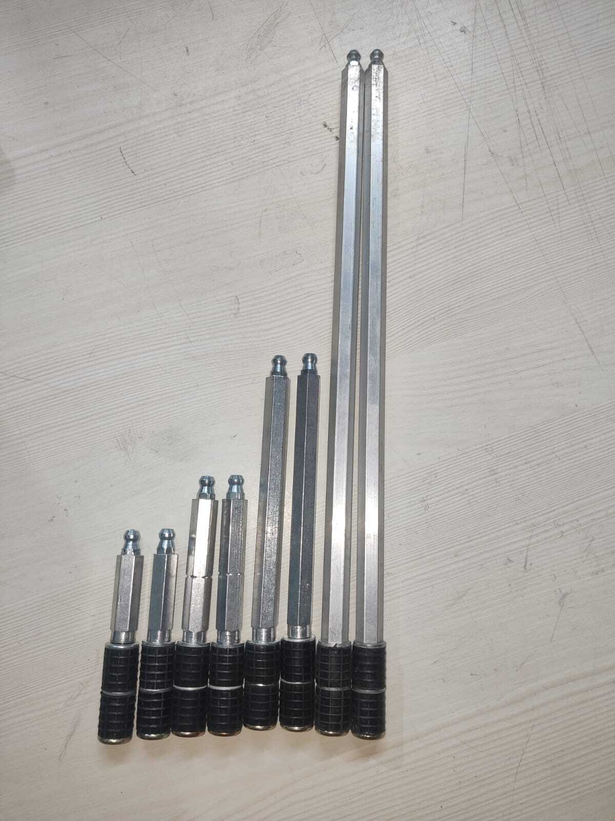 Aluminium Injection Grouting Packer - Aluminium, 77mm Size, Silver & White Color, 13*77mm Diameter | Durable, Damage-resistant, Industrial Usage