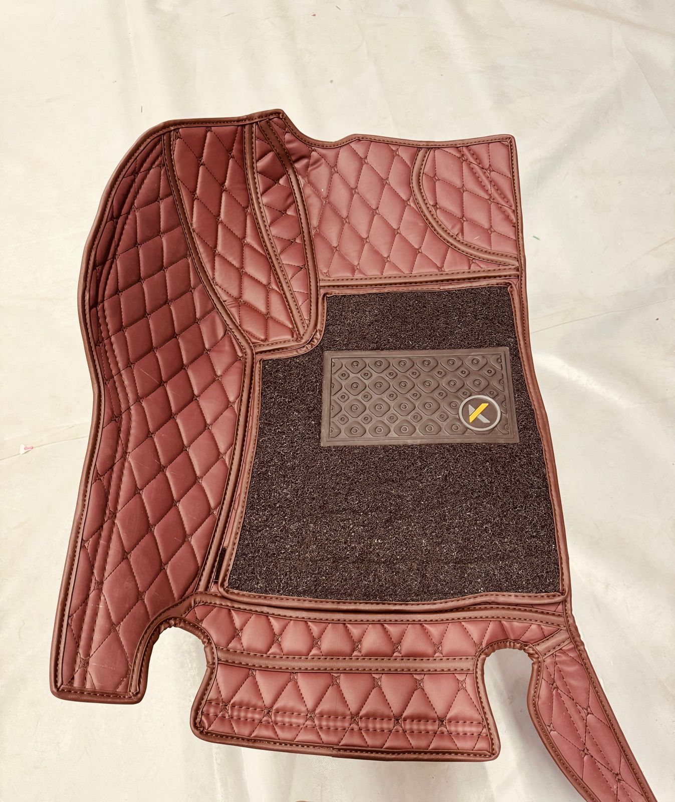 Car Floor Mat - Material: Leatherette