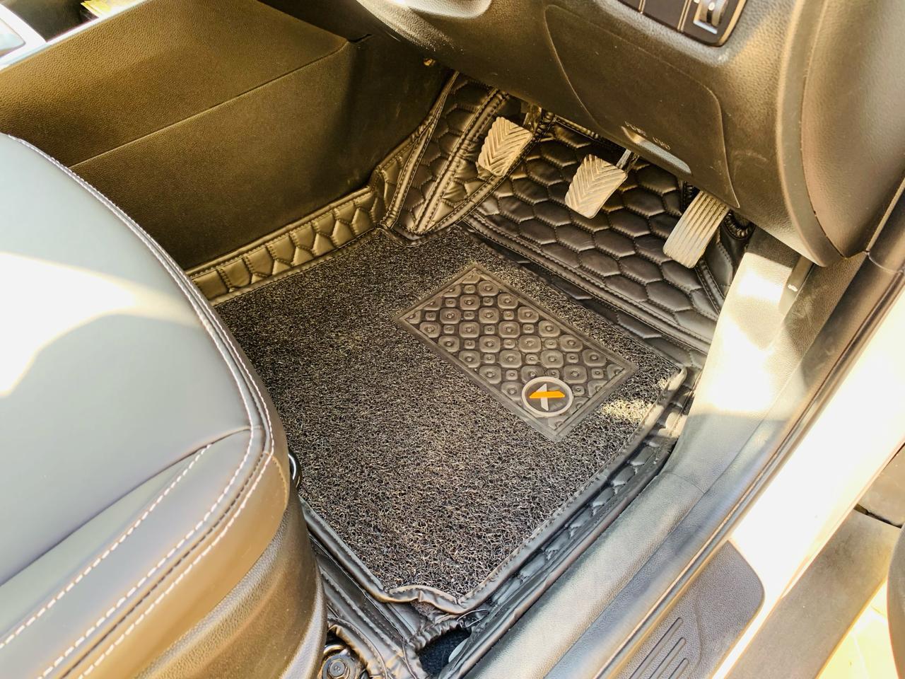 Car 7d Floor Mats - Material: Leatherette