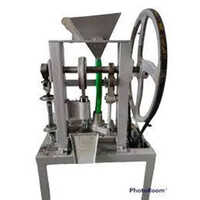 Grey Camphor Tablet Making Machine