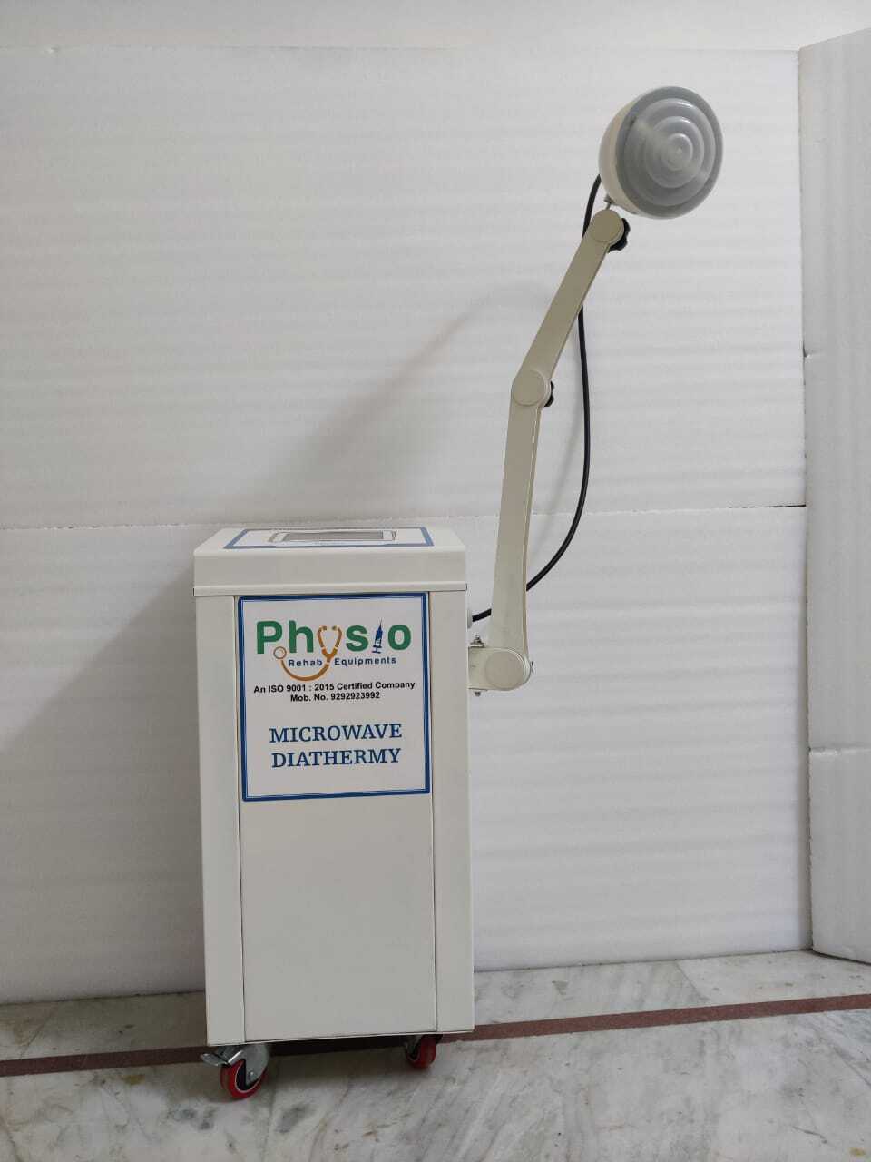 Microwave Diathermy Machine - Advanced Therapeutic Solution With Large Lcd Display , 50 Predefined Programs And Dual Protection System