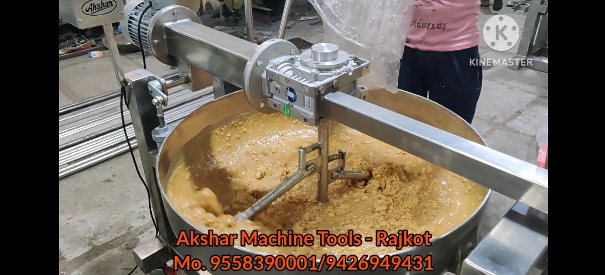 Chikki Making Machine - Capacity: 400 Ltr Liter/day
