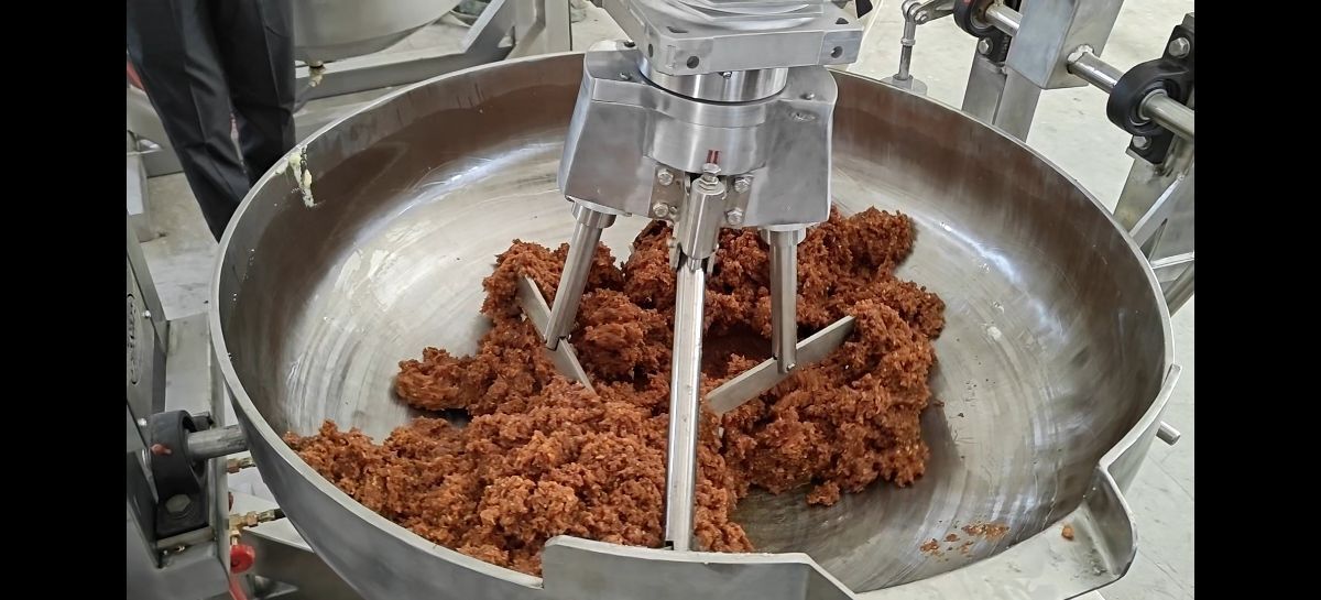 Halwa Machine - Capacity: 80 Ltr Kg/hr