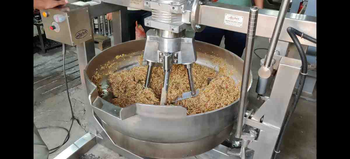 Halwa Machine - Capacity: 80 Ltr Kg/hr