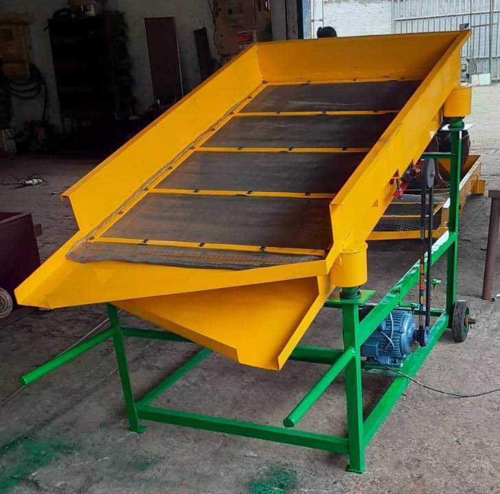 Sand Screening Machine - Dimension (L*w*h): 3 Feet X 5 Feet Foot (Ft)