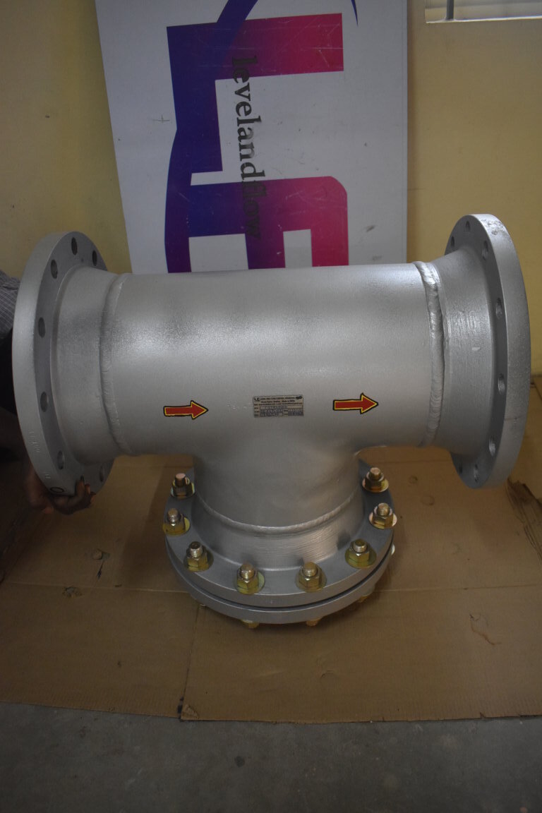 T Strainer - Cs Ss Dss Sdss Construction T-tee Type | High Tensile Steel Bolts Epoxy Coated 50nb To 1000nb Size 0 To 100 Kg/cm2 Working Pressure 18 Months Warranty