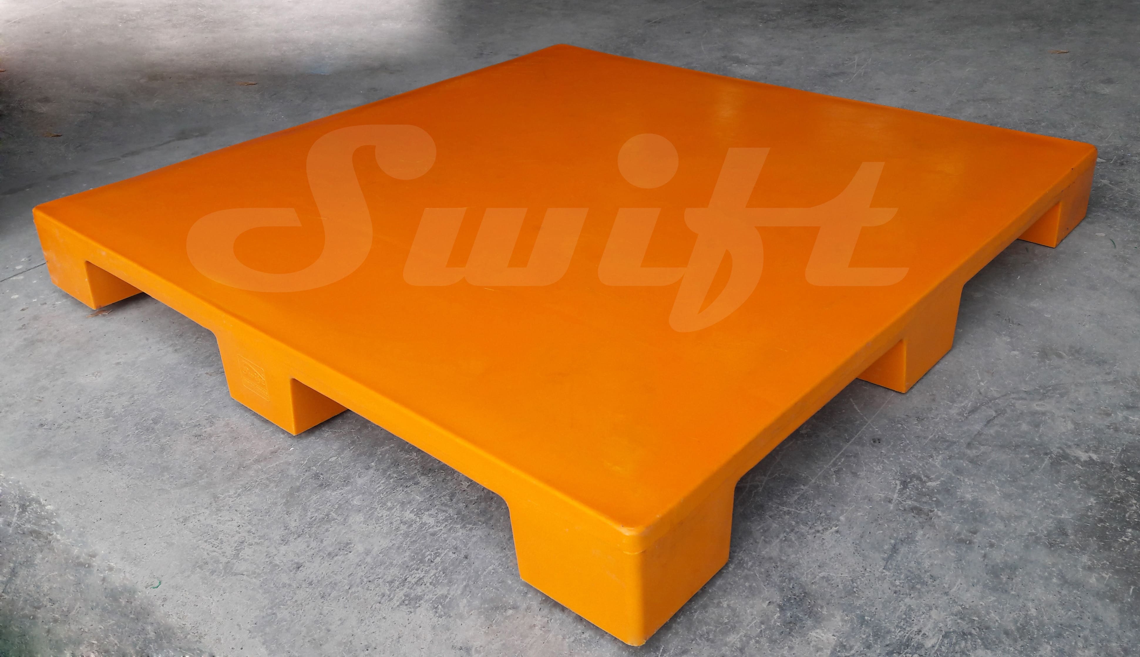 Blue Heavy Duty Roto Molded Plastic Pallets