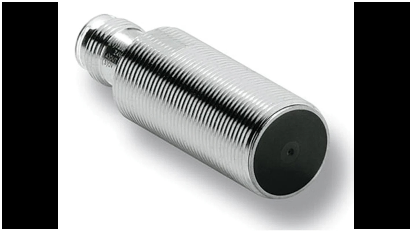 Proximity Sensor E2b-m12ls04-m1-b2 - Material: Plastic & Steel