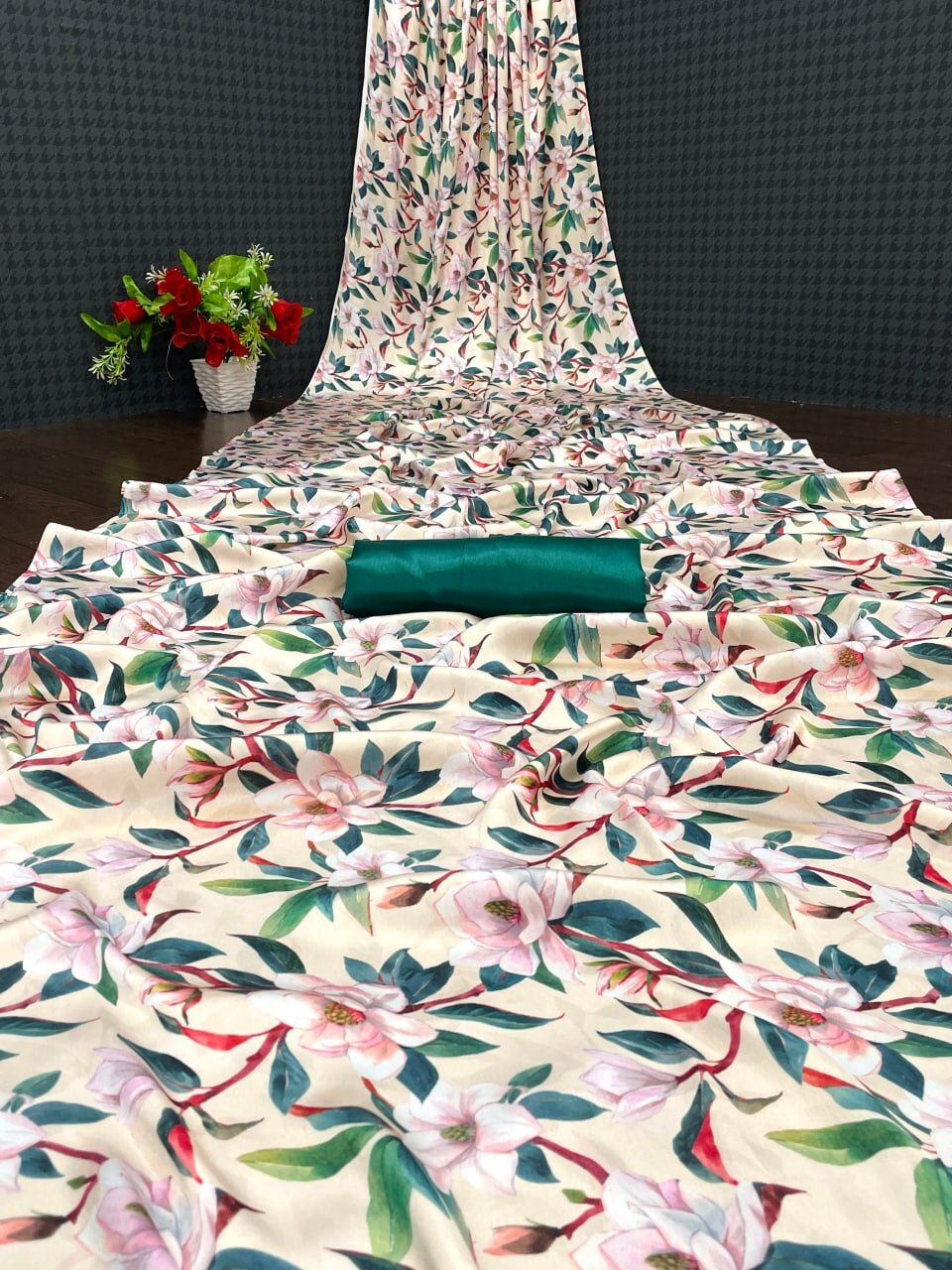 Soft Silk Sarees - Luxurious 8-color Designer Collection | Unique Patterns, Exquisite Craftsmanship