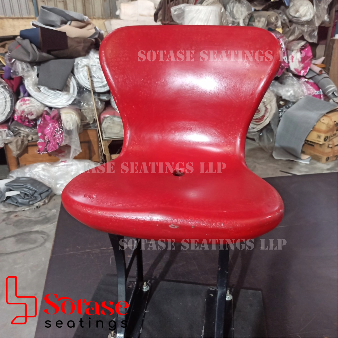 Polished Sotase Stadium Chair