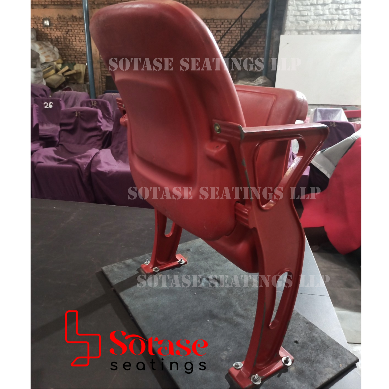 Plain Sotase Stadium Plastic Tip-up Chair