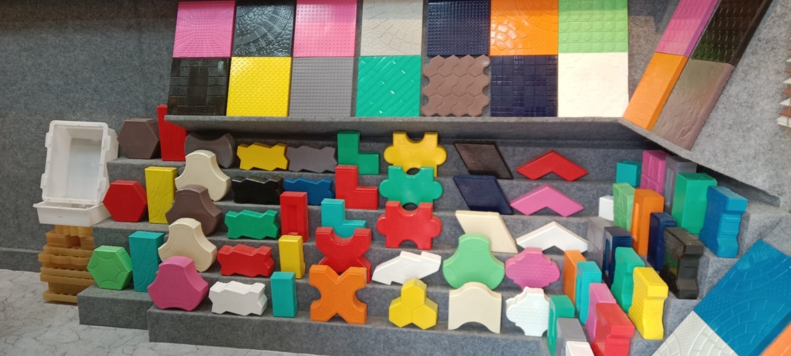 Plastic Interlocking Tiles Mould - Plastic Material, Industrial Use, White Color, Blowing Mould Design | Durable And Versatile Manufacturing Solution