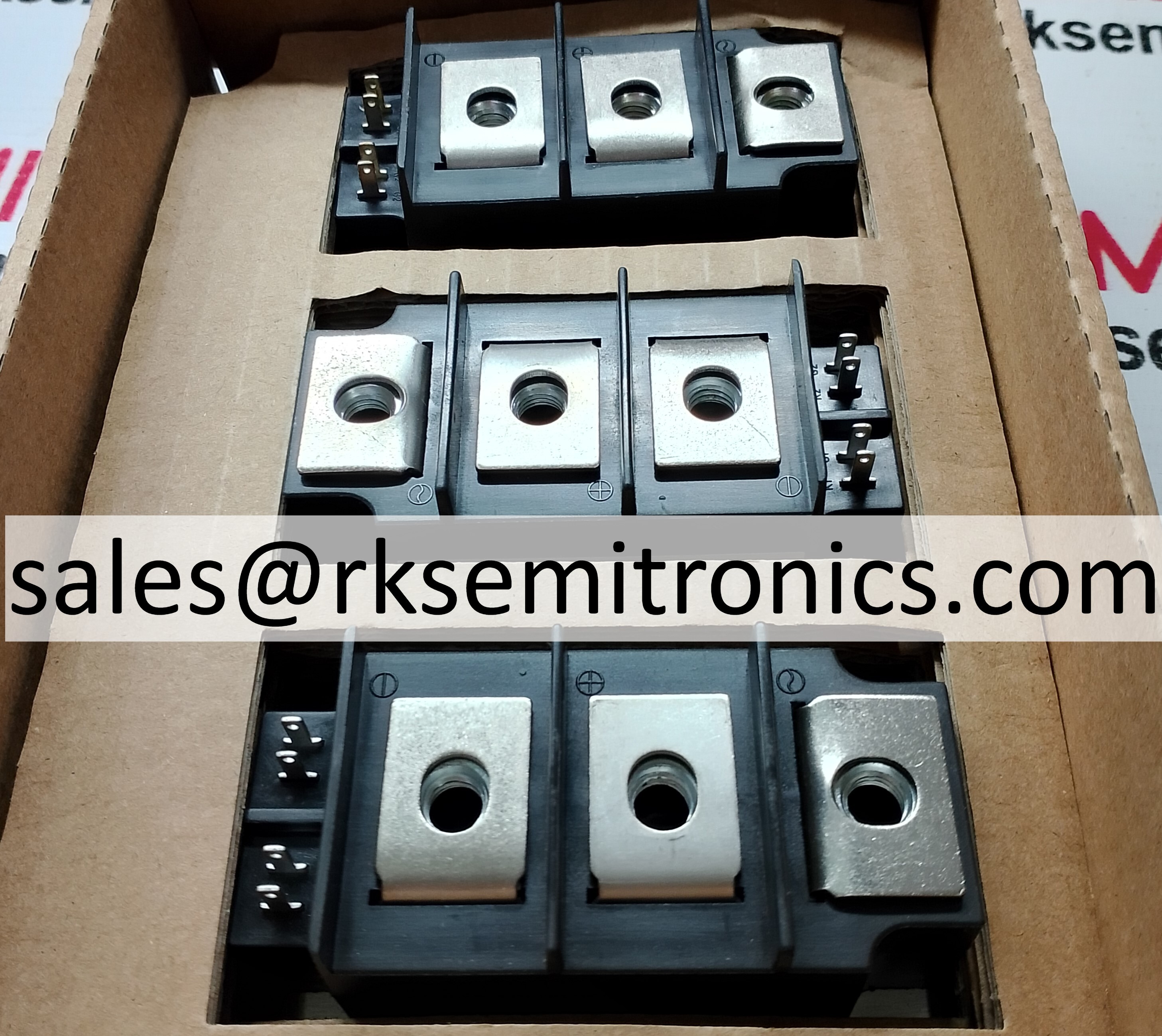 Pk160f-160   Discrete Semiconductor Modules 1600v 160a - Color: Black