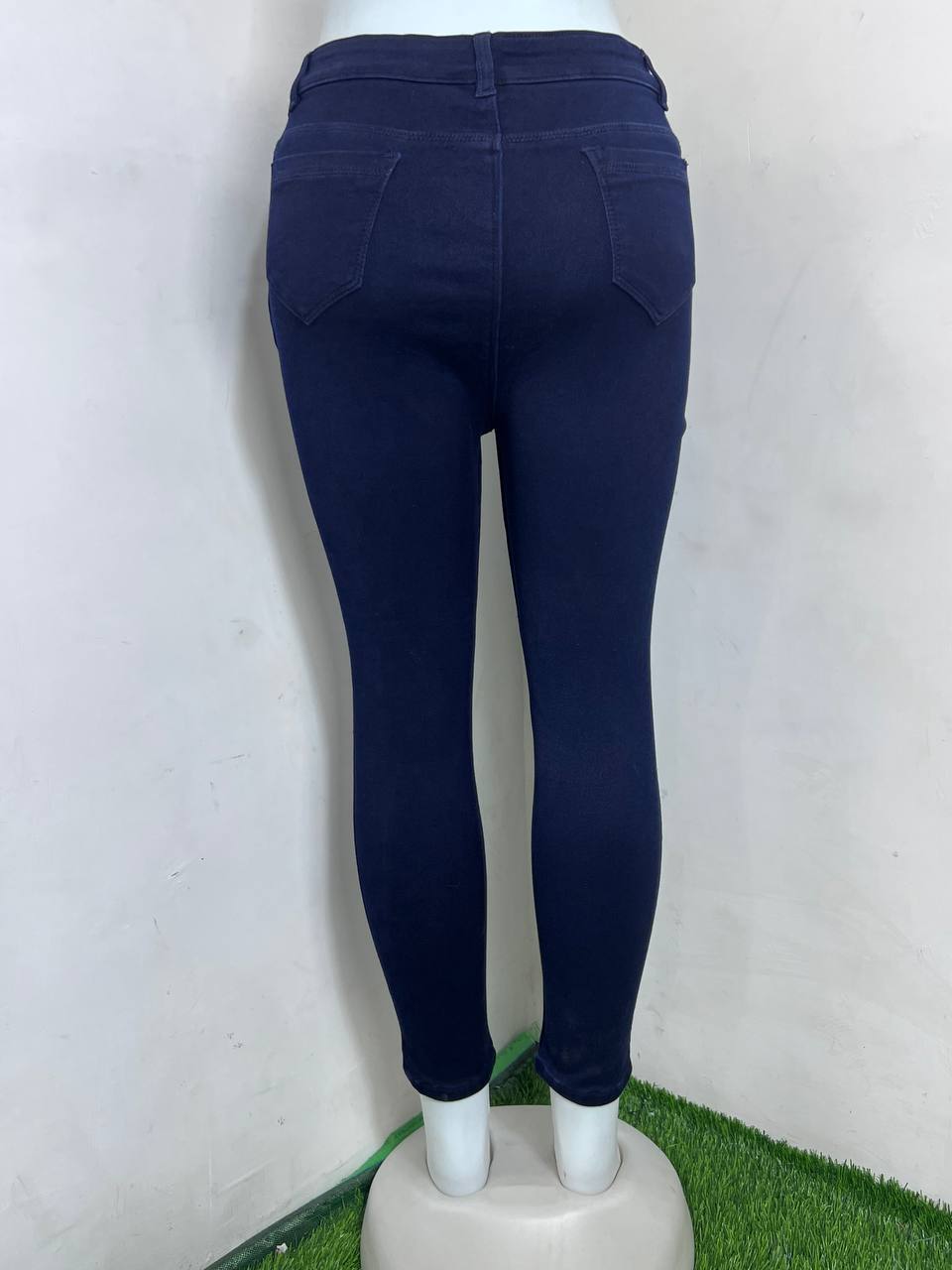 M Moddy Single Button Kniting Power Lycra Women Jeans - Power Lycra Fabric, Available In Sets Of 4 Sizes 28-34, Colors: Black, Dark Blue, Blue, Light Blue | Washable, Suitable For All Seasons