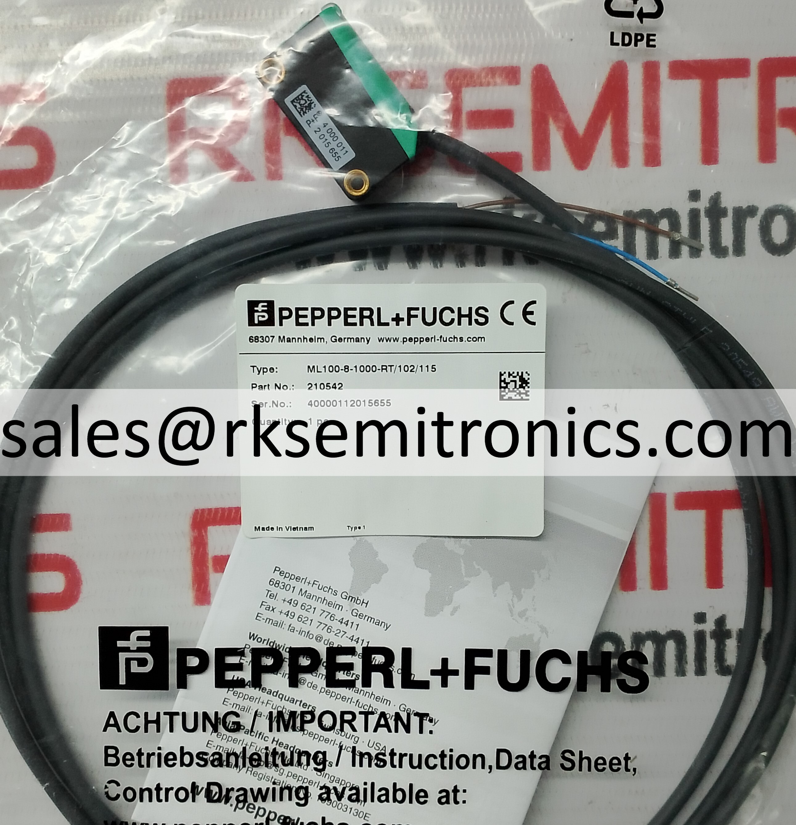 Ml100-8-1000-rt/102/115 Diffuse Mode Sensor - Application: Detection Of Objects In Industrial Environments