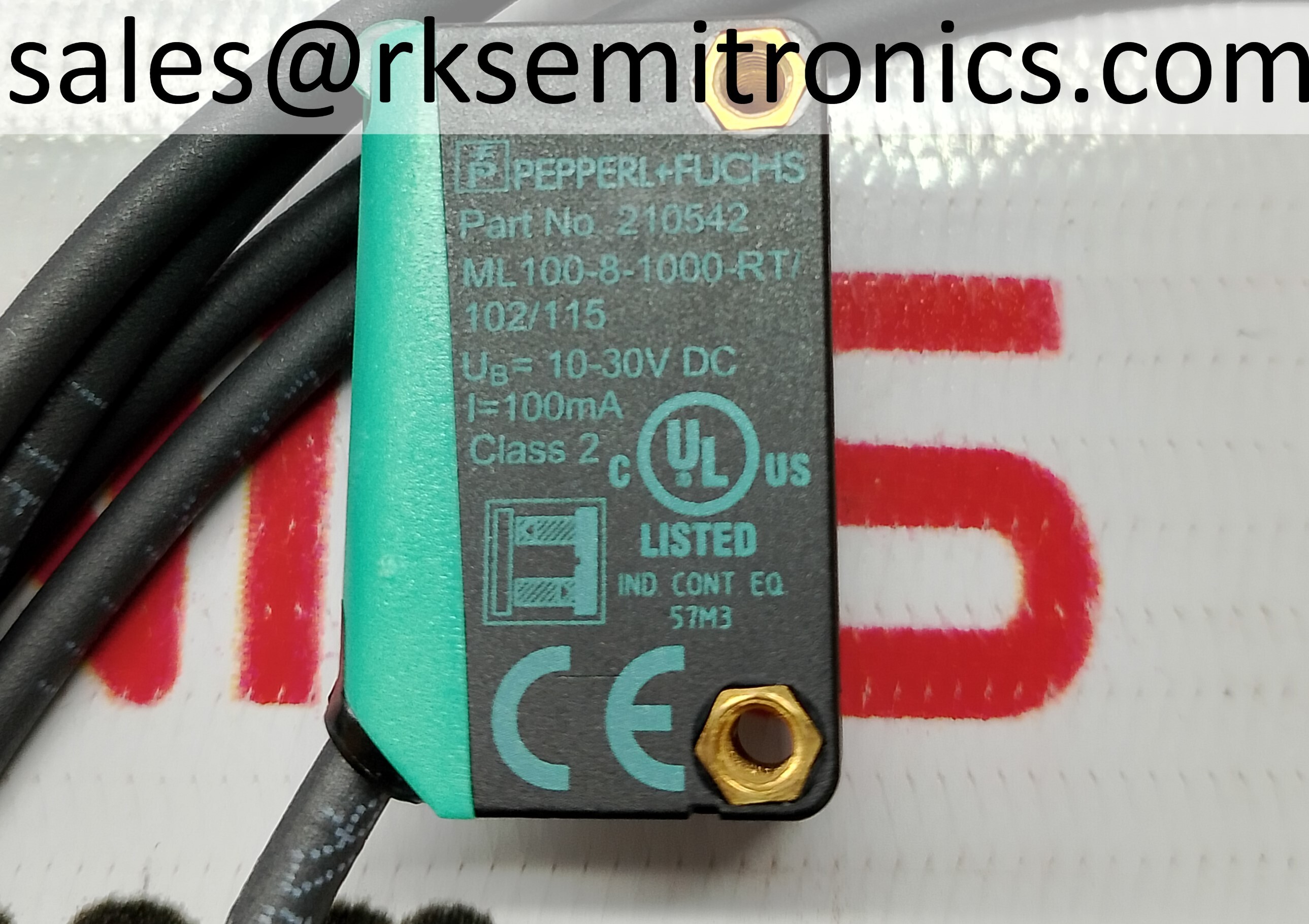 Ml100-8-1000-rt/102/115 Diffuse Mode Sensor - Application: Detection Of Objects In Industrial Environments