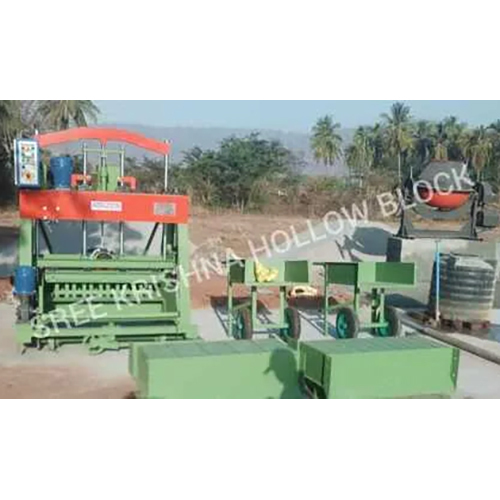 पठानमथिट्ट में हॉलो ब्लॉक मशीन