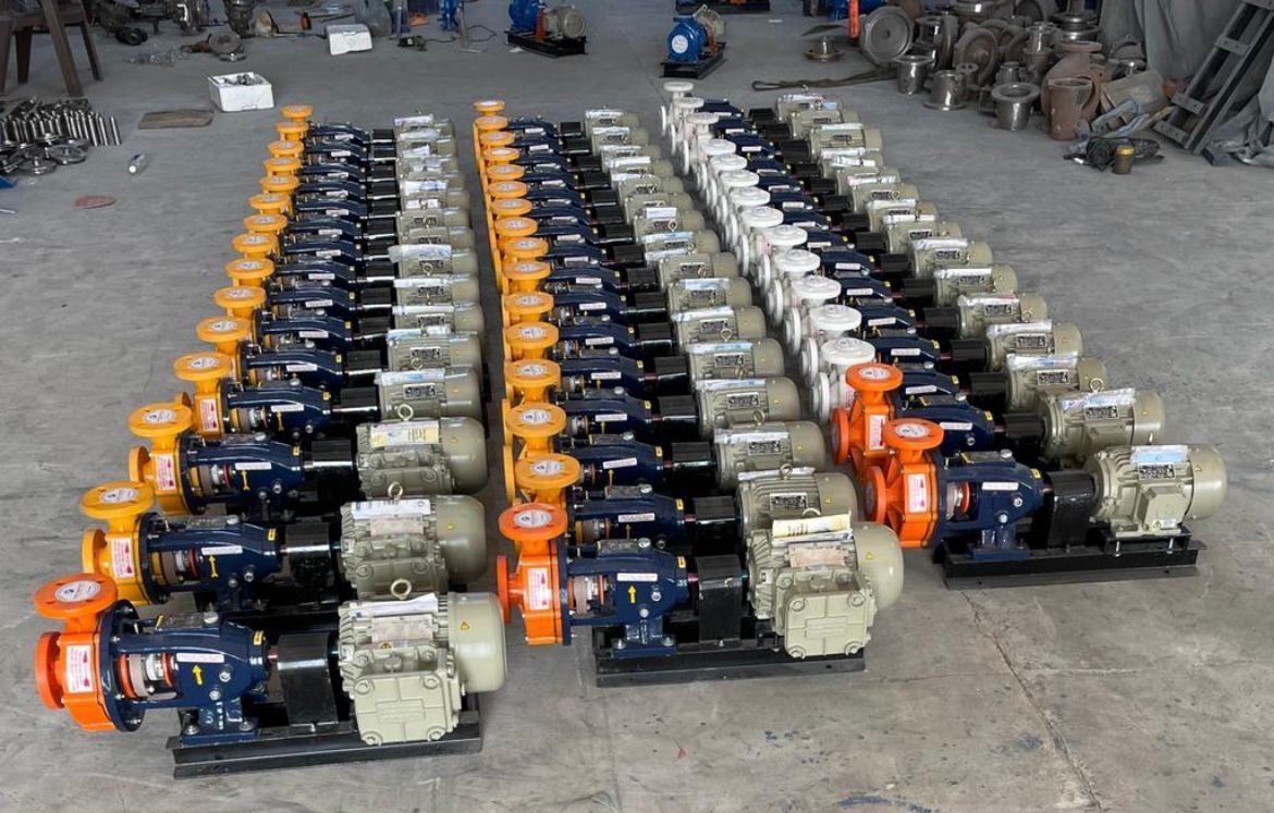 Hcl Acid Pump - Color: Blue