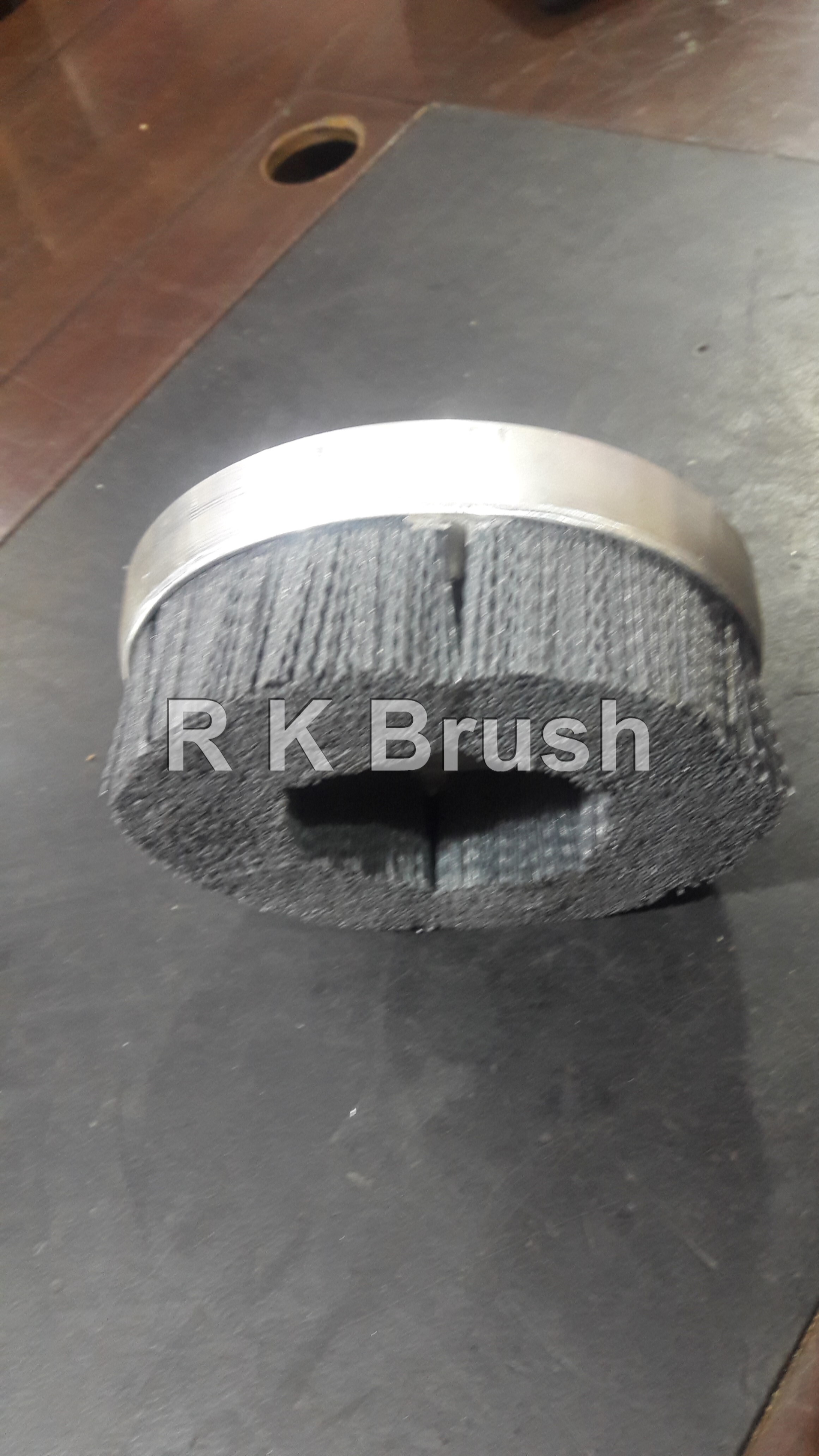 Disc Brush - Color: Gray