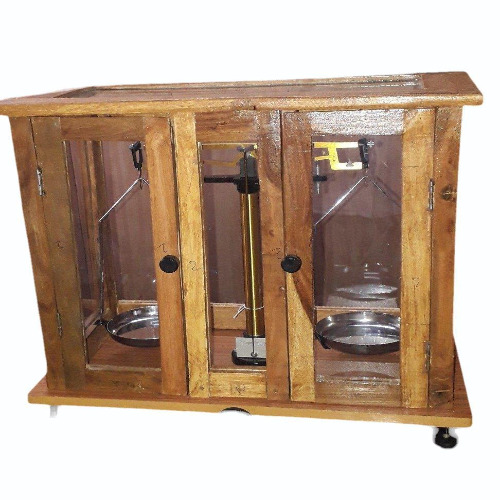 Chemical Balance - Brass And Wood Material, 1g To 100g Test Range | Manual Operation, Measures Mass With Four Decimal Precision