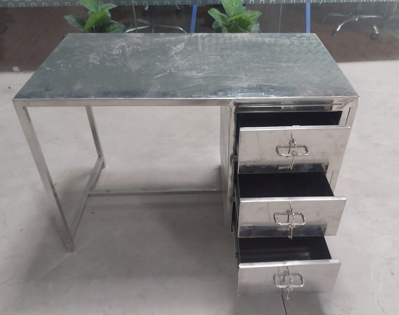 Ss Office Table