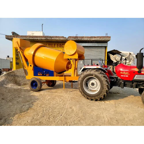 Yellow Tractor Operated Self Loading Mixer