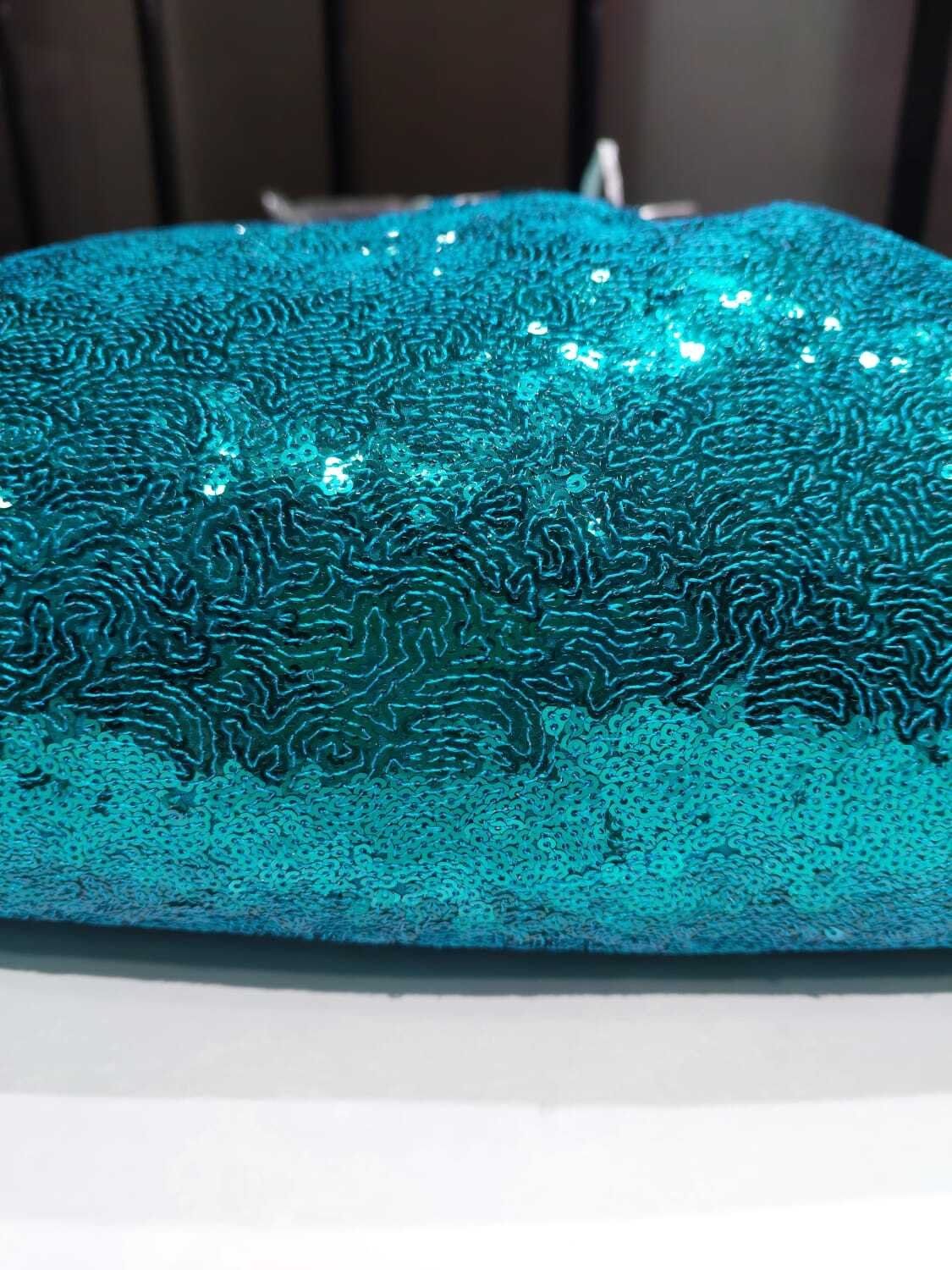 Luxurious Sequins Embroidery Fabric - Attributes: Comfortable & Soft