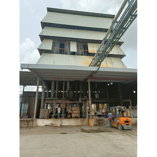 Triple Effect Evaporator - Stainless Steel, 751-1000 KLD Capacity | Semi Automatic Design, Customized, New, Industrial Use, Warranty Included