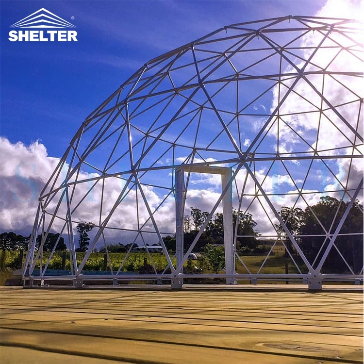 Resort Hotel Glamping Dome Tent Luxury 4-5 Person Shell Tent Safari Camping Tent