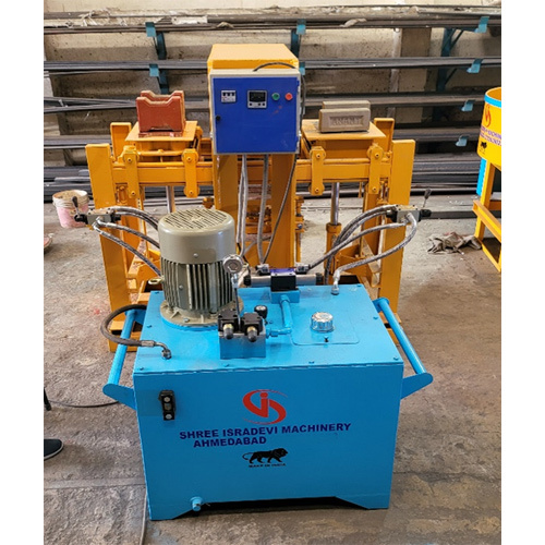 सेमी ऑटो मल्टी ब्रिक और पवेर ब्लॉक बनाने की मशीन