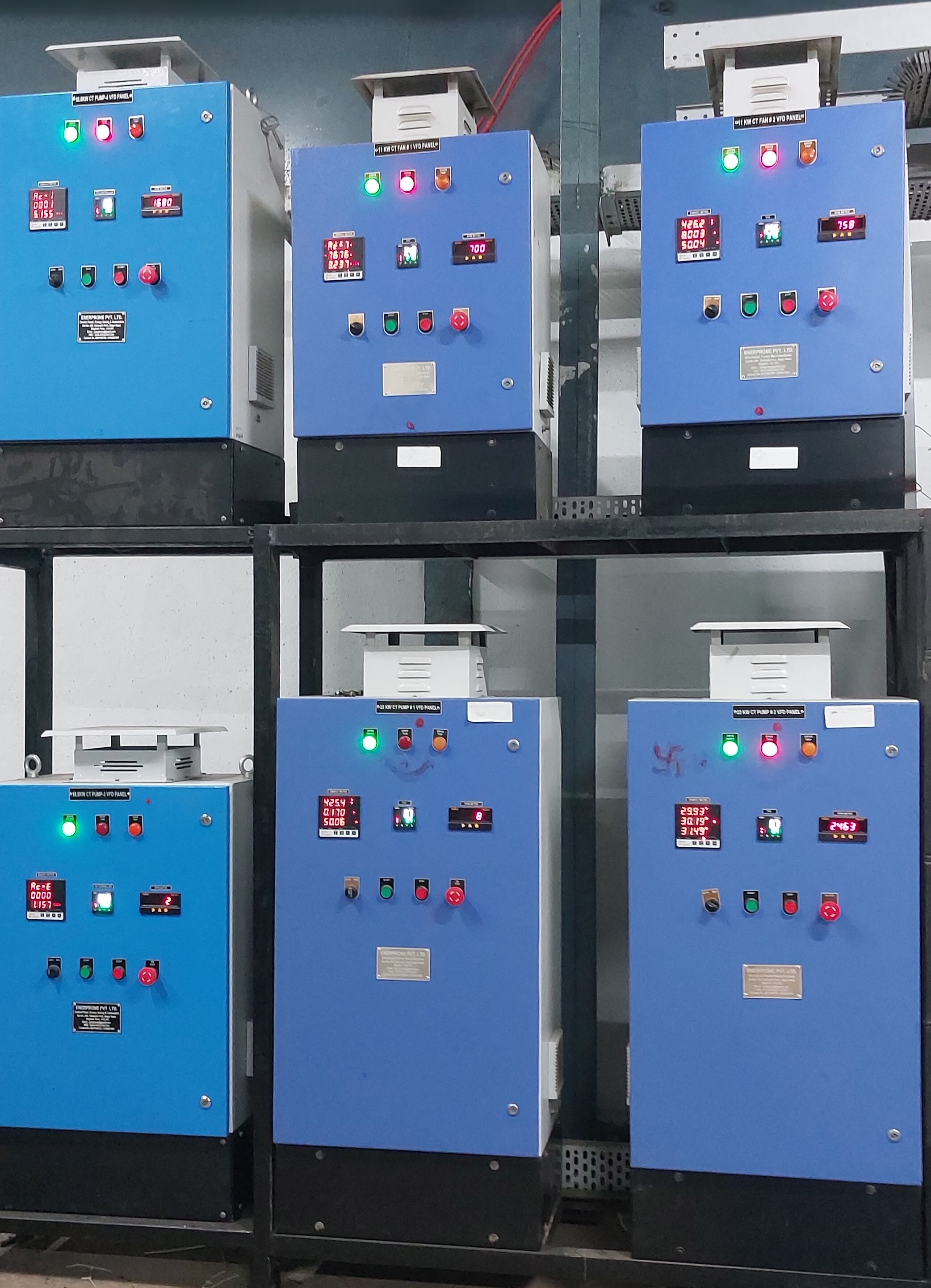 Vfd Control Panel - Metal Base, 50 Hertz Frequency, 415v Rated Voltage | 100 Ampere Maximum Output, Painted White Finish, 2mm Thickness