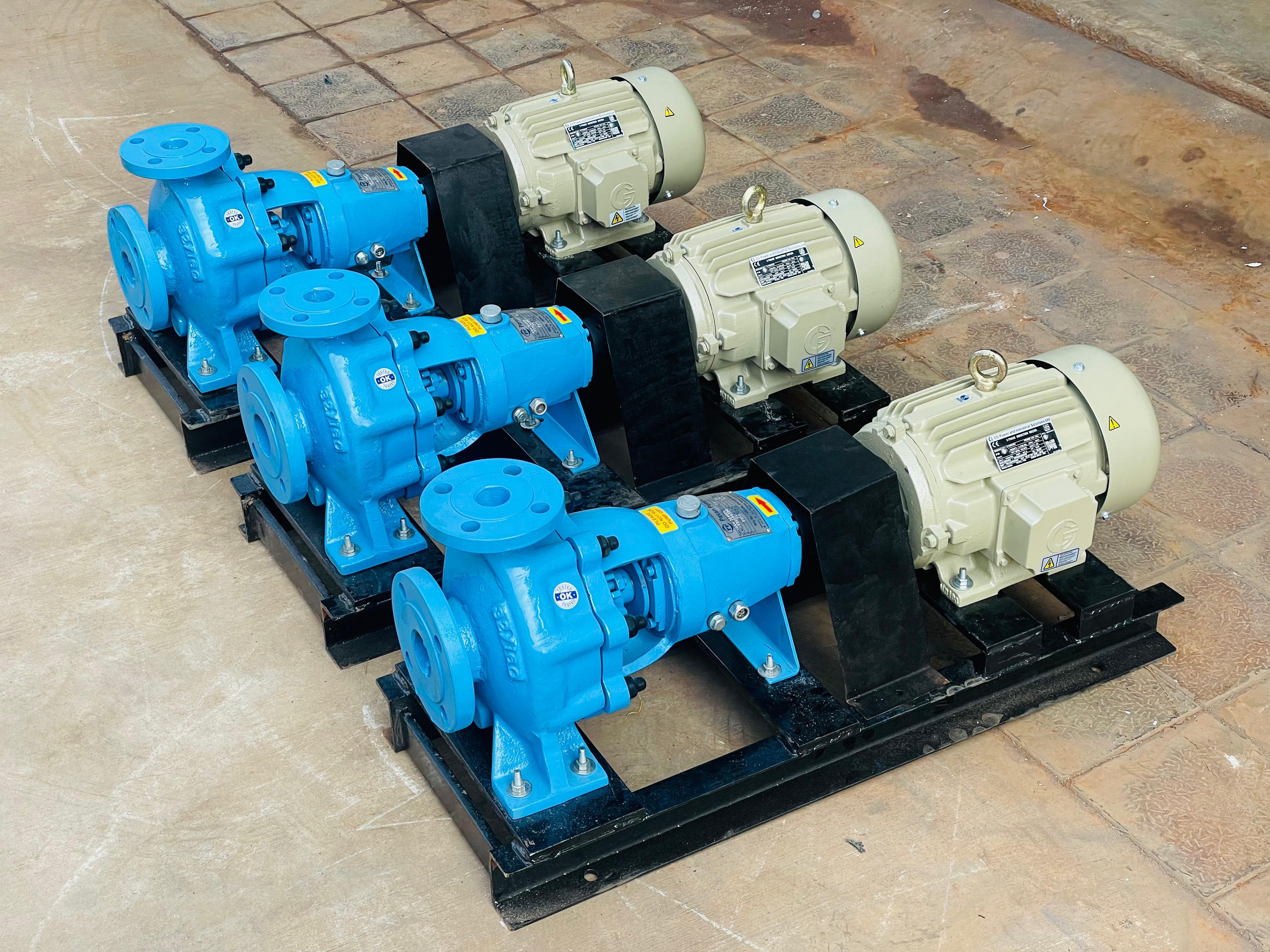 Deval Pumps - High-capacity Centrifugal Pump, 2200 Mâ³/hr, Up To 350â°c, 15 Kg/cmâ² Pressure, Ideal For Jet Dyeing & Chemical Processes