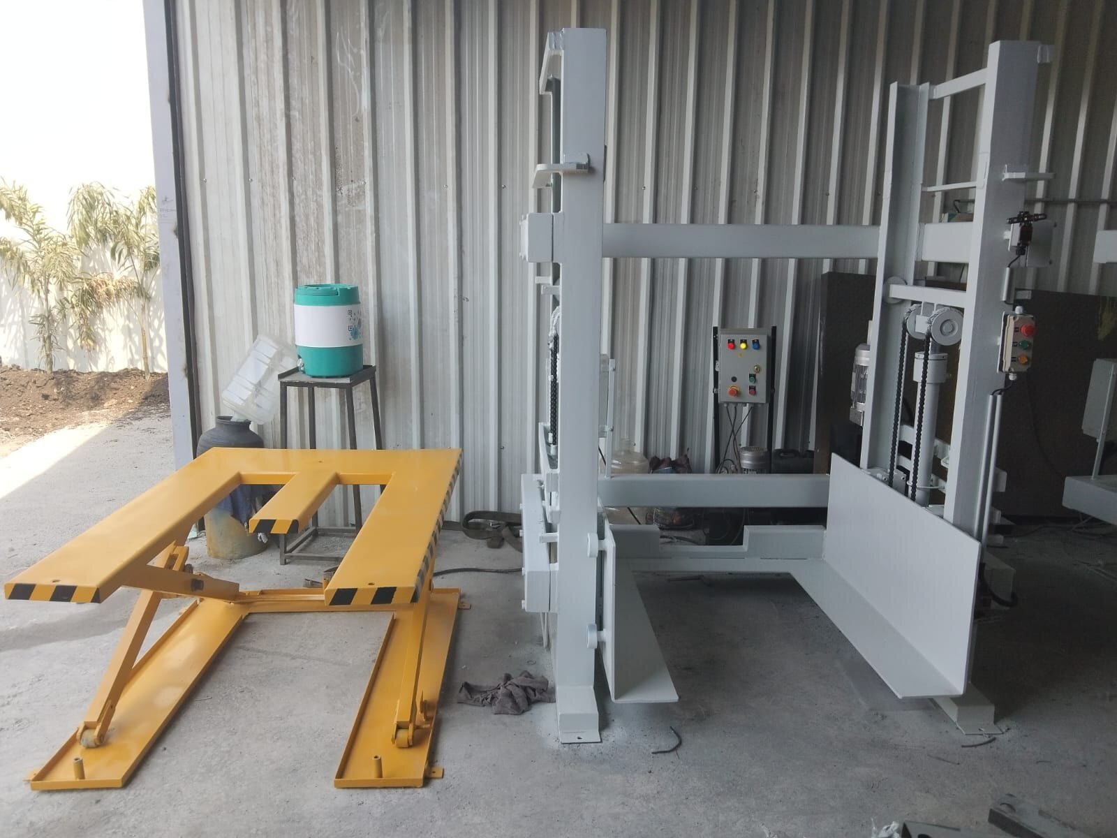 E Type Electric Hydraulic Scissor Lifting Tables - Material: Steel