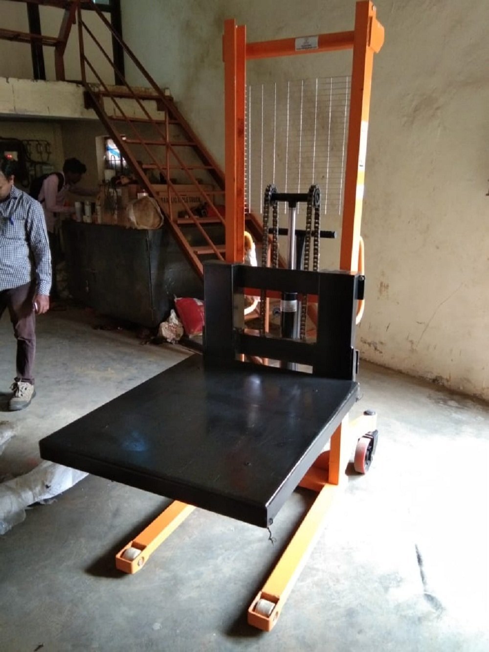 Die Loader Hydraulic Platform Stacker - Attributes: Strong